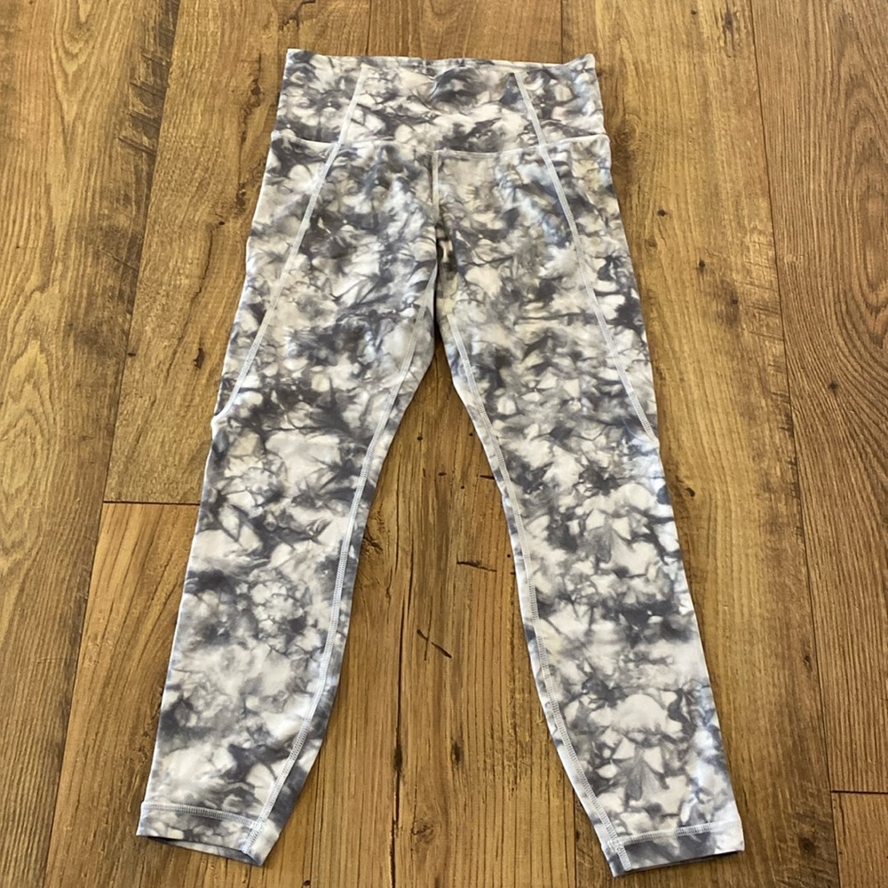 EUC Athleta Tie Dye Leggings, XSP